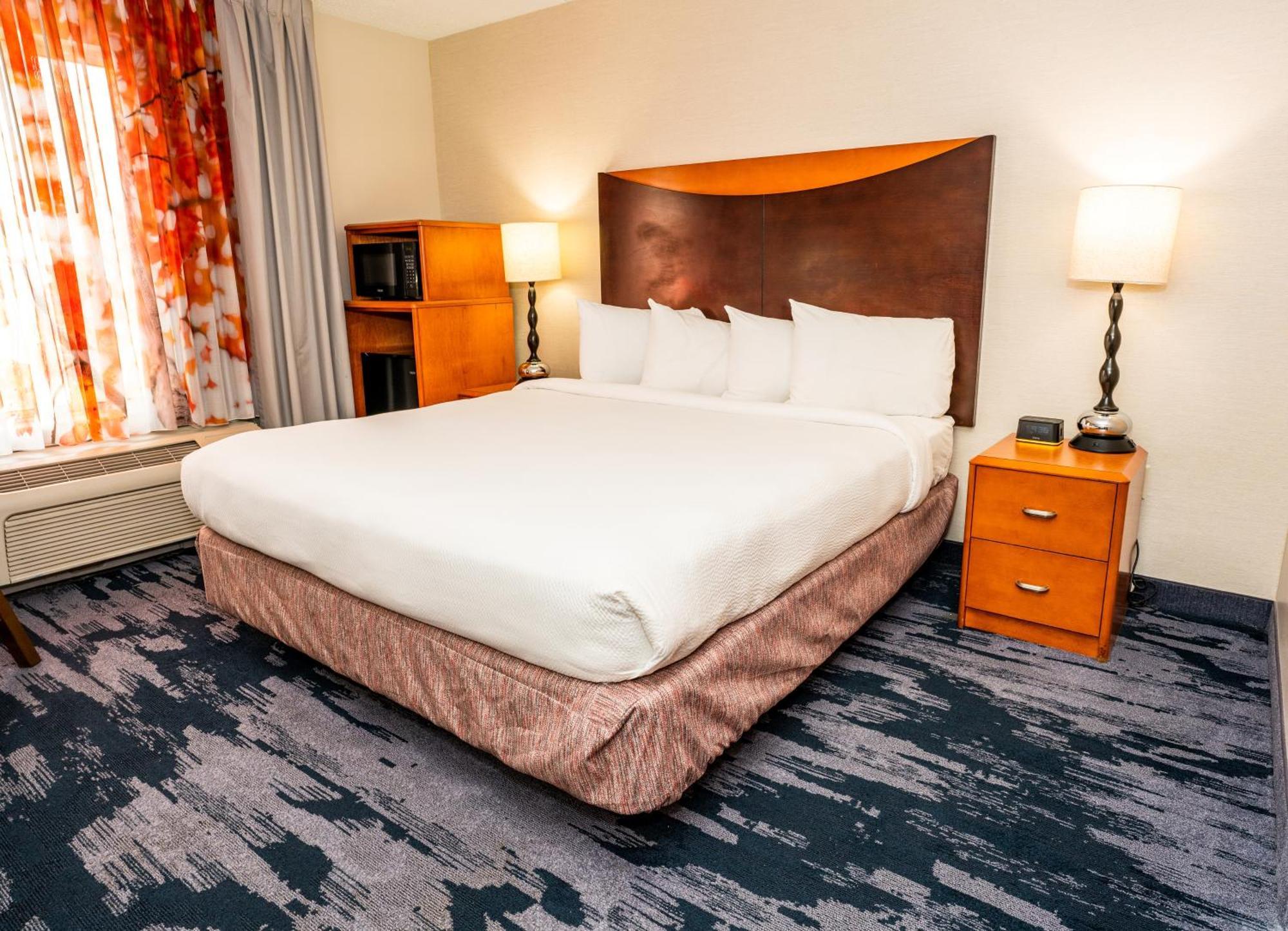 Fairfield Inn & Suites By Marriott San Antonio Downtown/Alamo Plaza Exterior photo